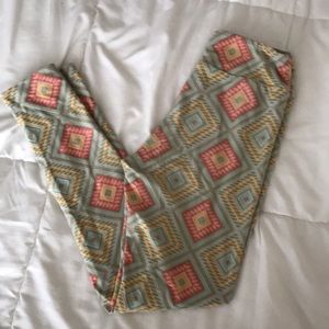 Lula Roe, multi color leggings, size small